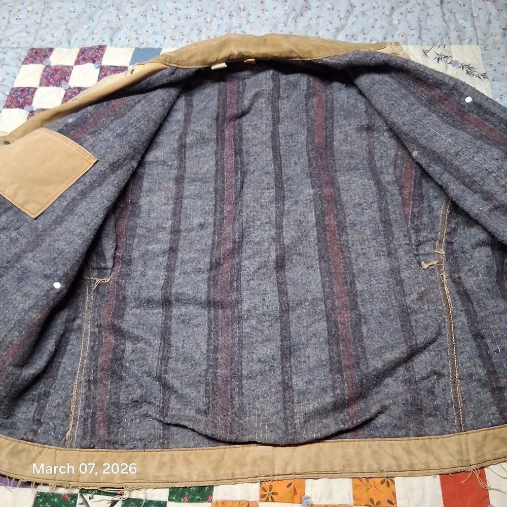 Vintage Carhartt 6BLCT‎ Blanket Lined Chore Coat Button Up Size XL Thrashed